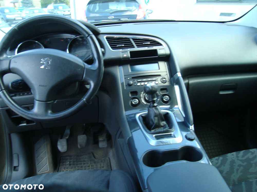 Peugeot 3008 - 11