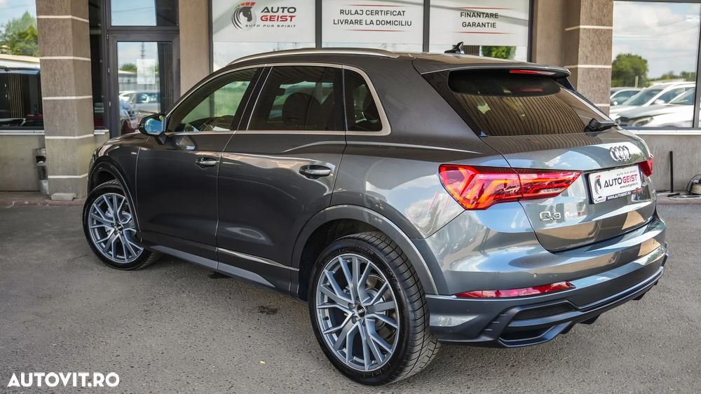 Audi Q3 2.0 40 TFSI S tronic quattro S Line - 37