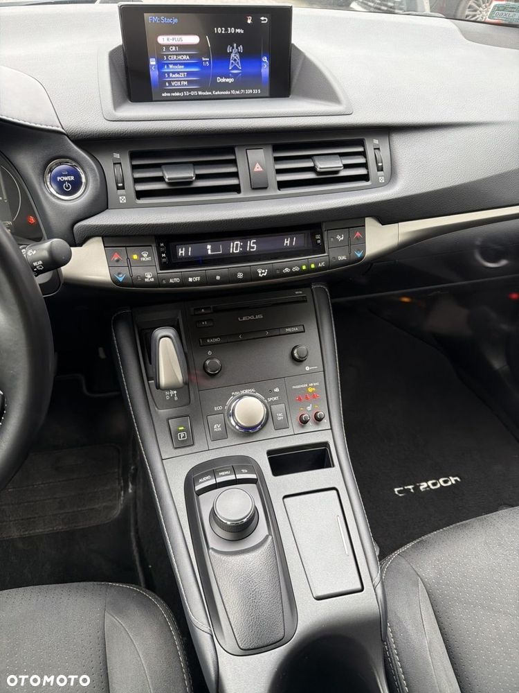 Lexus CT 200h Elegance EU6 - 16