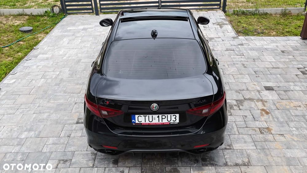 Alfa Romeo Giulia 2.0 Turbo 16V AT8 Veloce Ti - 13