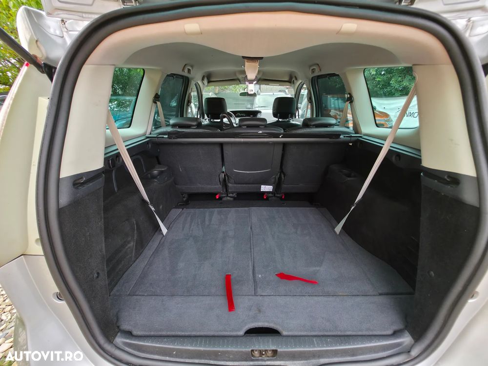 Renault Grand Scenic Energy dCi 130 Euro 6 S&S Bose Edition - 22