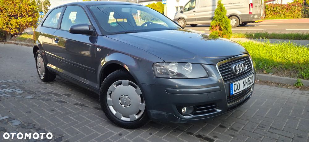Audi A3 3-drzwiowe 1.6 Ambition - 22