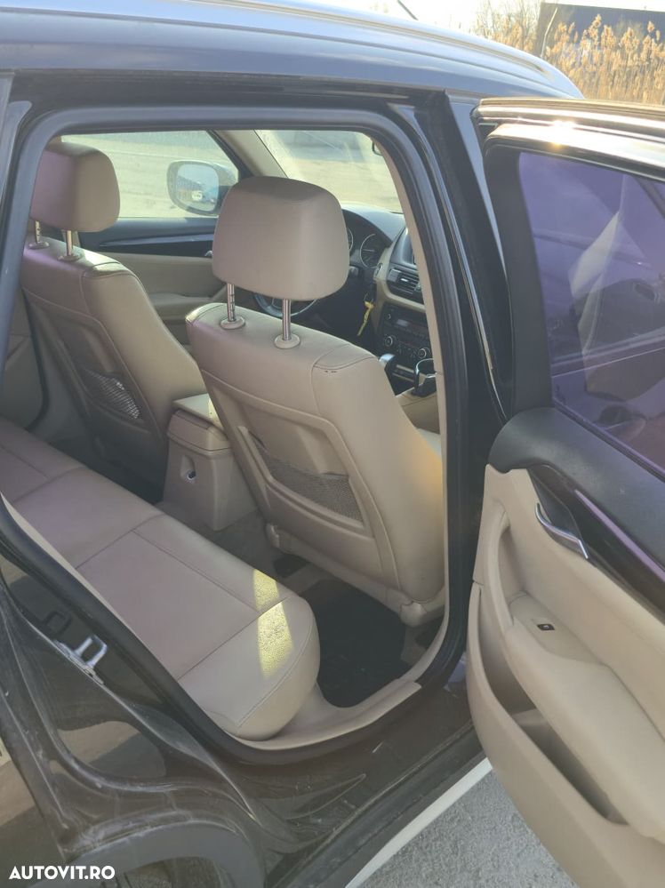 BMW X1 - 17
