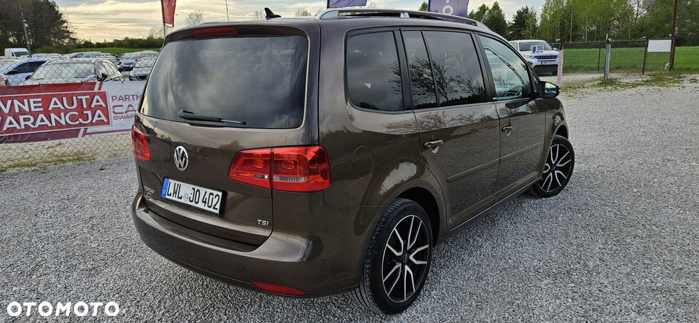 Volkswagen Touran - 8