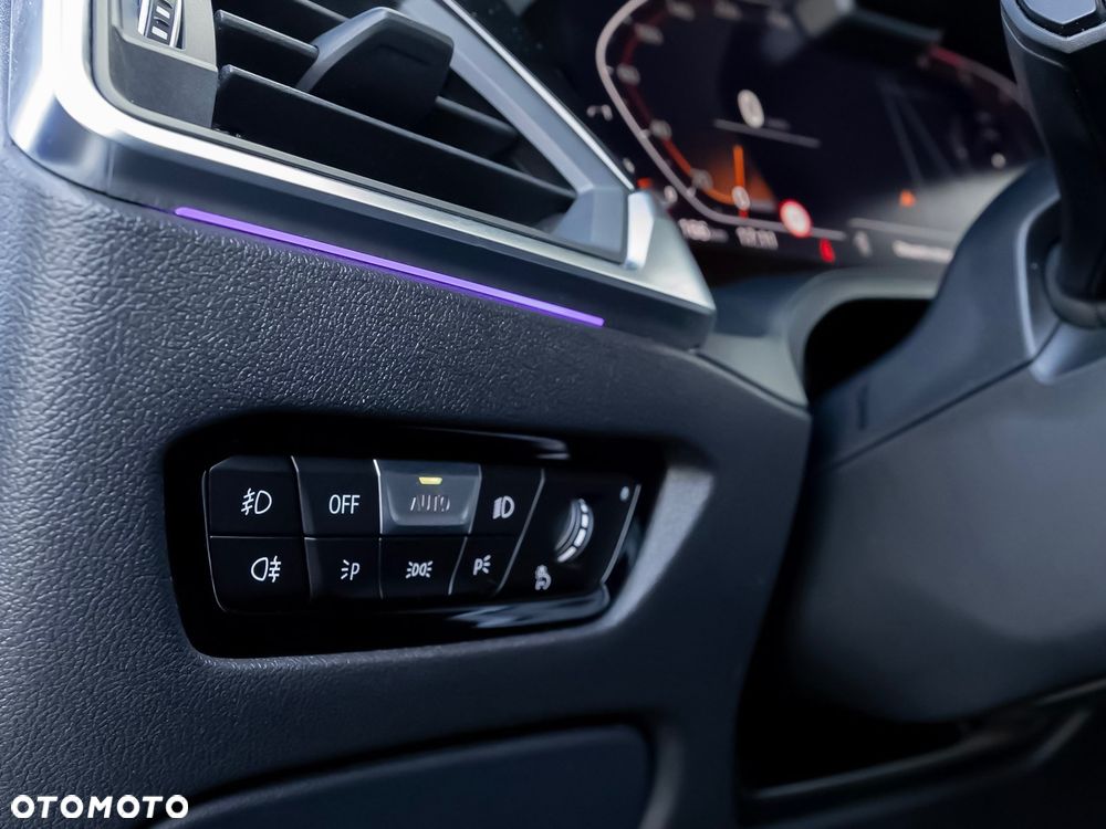 BMW Seria 3 320d xDrive M Sport - 27