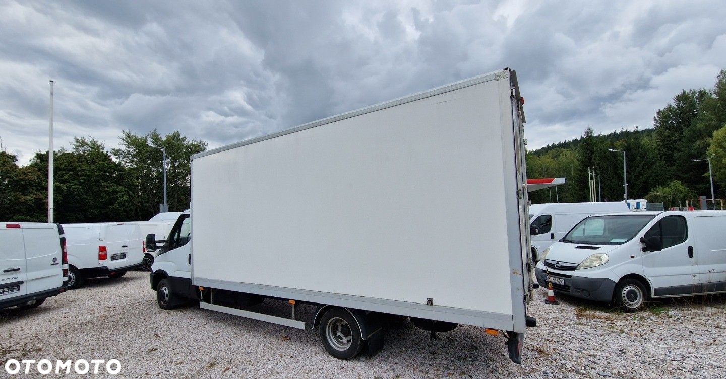 Iveco Daily - 7