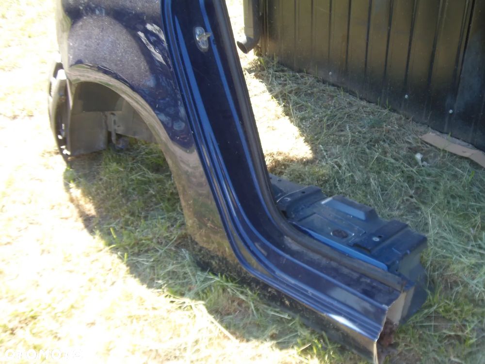 BŁOTNIK ĆWIARTKA TYŁ PRAWY CITROEN C4 PICASSO I - 3