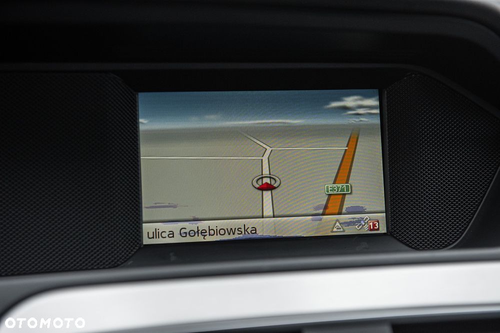 Mercedes-Benz Klasa C 200 T (BlueEFFICIENCY) 7G-TRONIC Avantgarde - 24