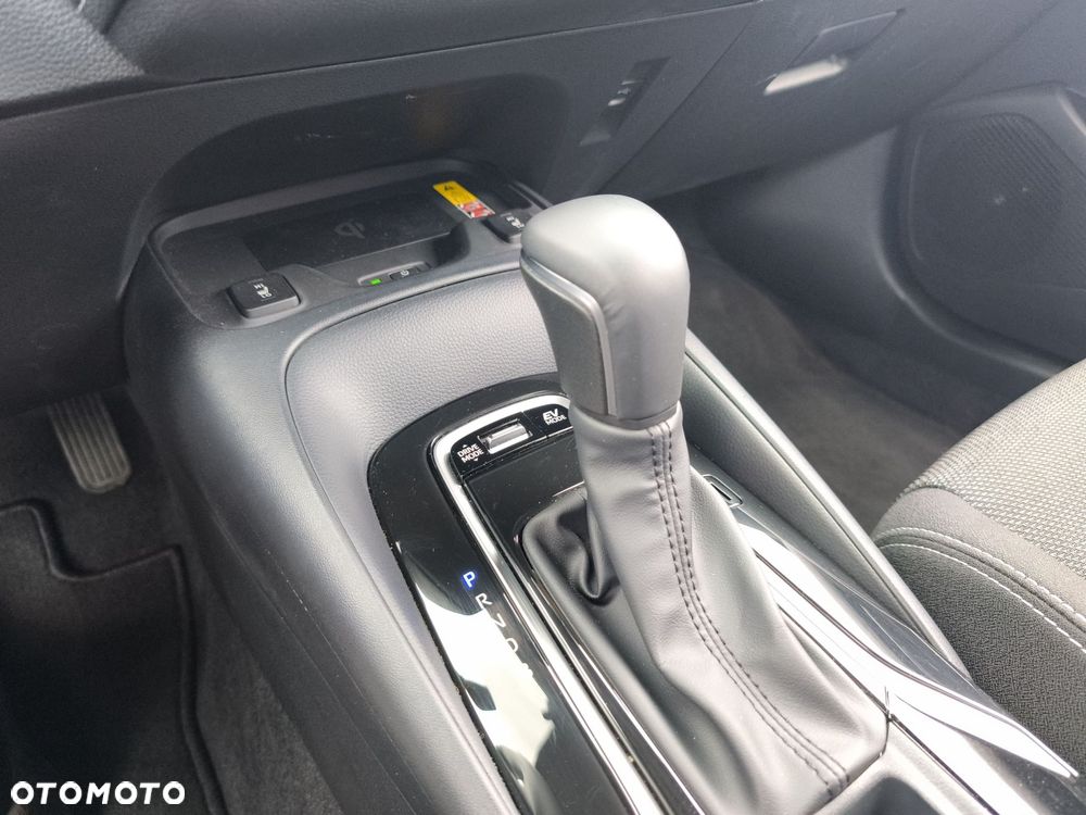 Toyota Corolla 1.8 Hybrid Comfort - 21