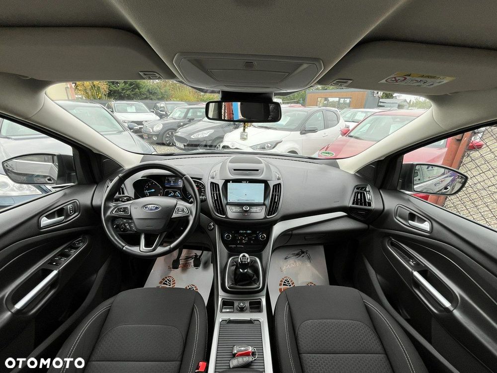 Ford Kuga 1.5 EcoBoost 2x4 Trend - 10