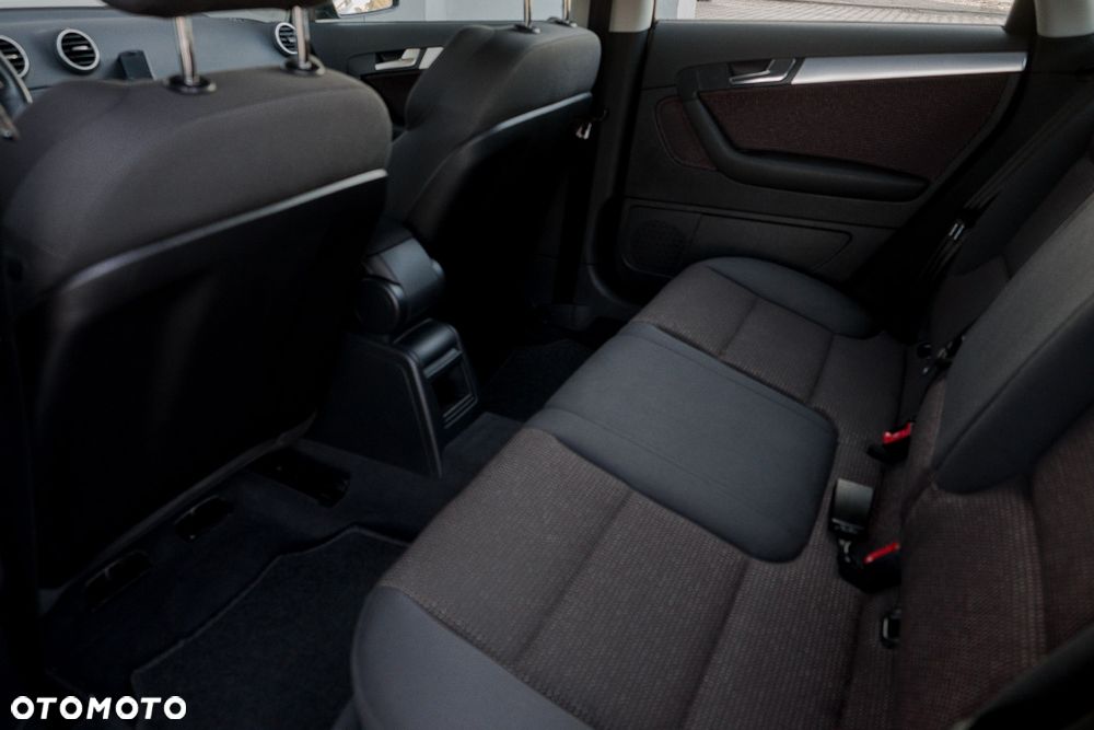 Audi A3 Sportback 1.6 Attraction - 33