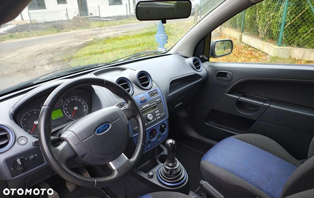 Ford Fiesta 1.3 Fun - 21