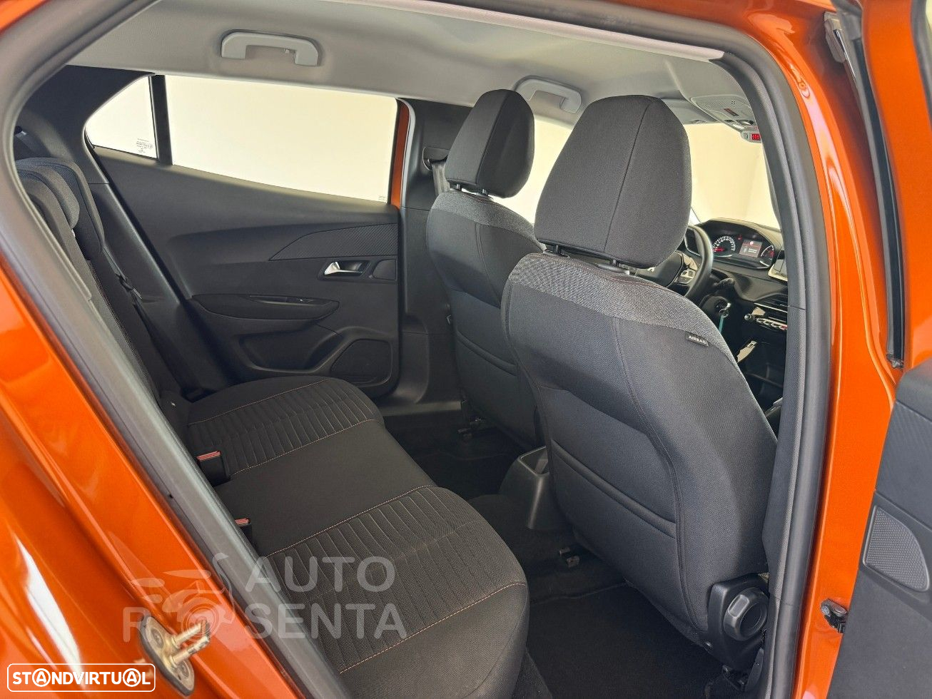 Peugeot 2008 1.2 PureTech Active Pack - 19