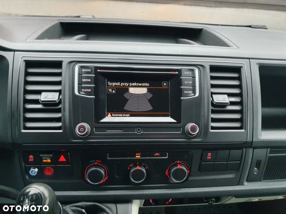 Volkswagen Transporter - 31