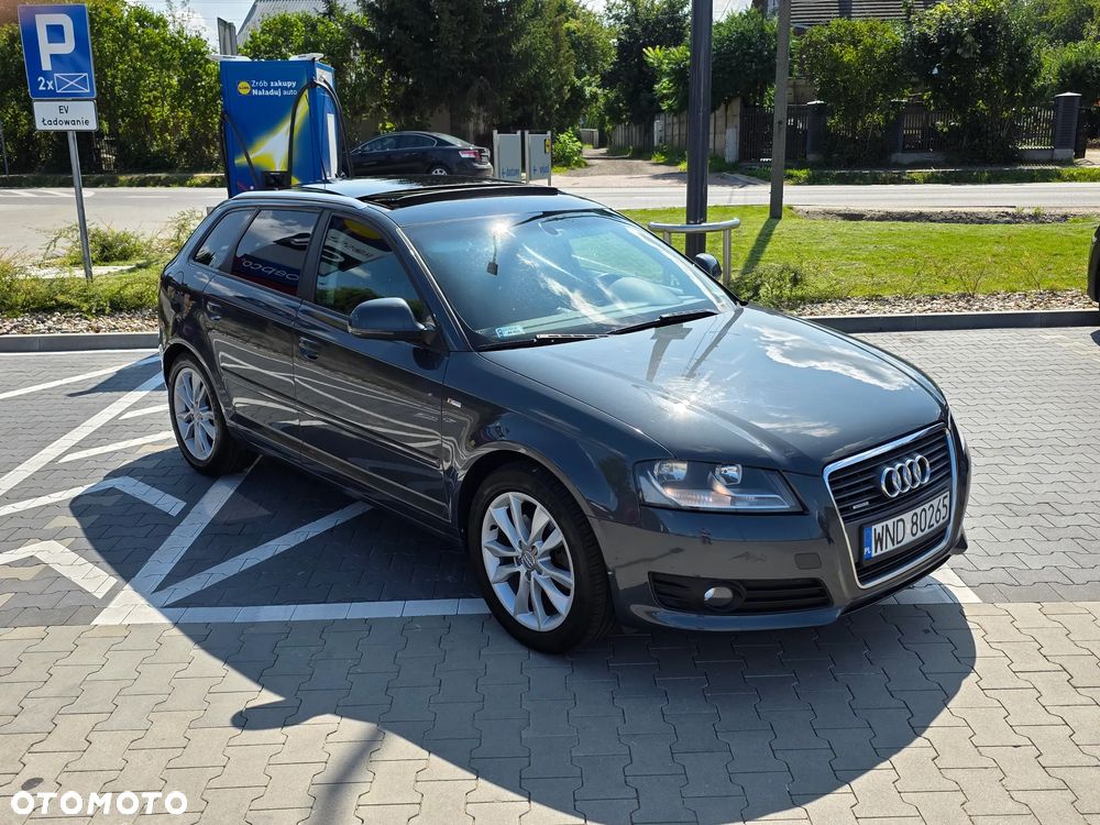 Audi A3 Sportback 1.8 TFSI Quattro Attraction - 5