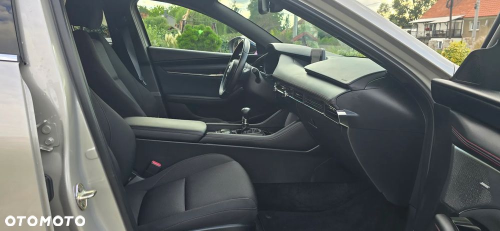 Mazda 3 e-SKYACTIV-G 2.0 M HYBRID 150 SELECTION - 33