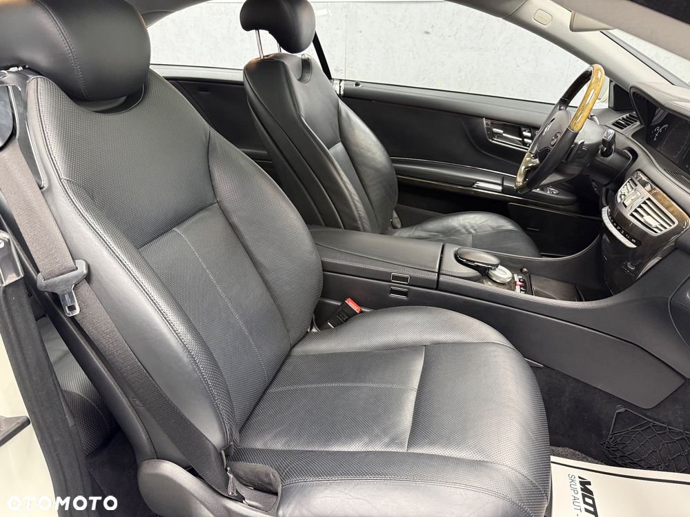 Mercedes-Benz CL 500 7G-TRONIC - 11