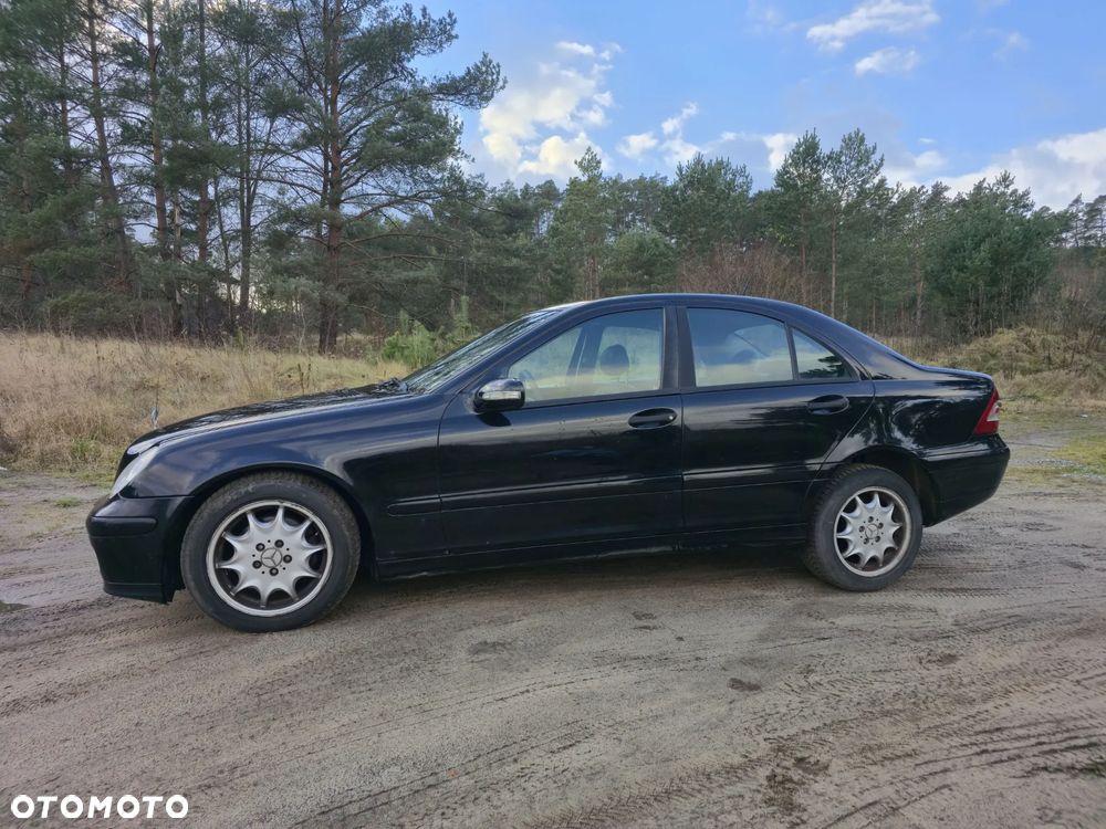 Mercedes-Benz Klasa C - 2