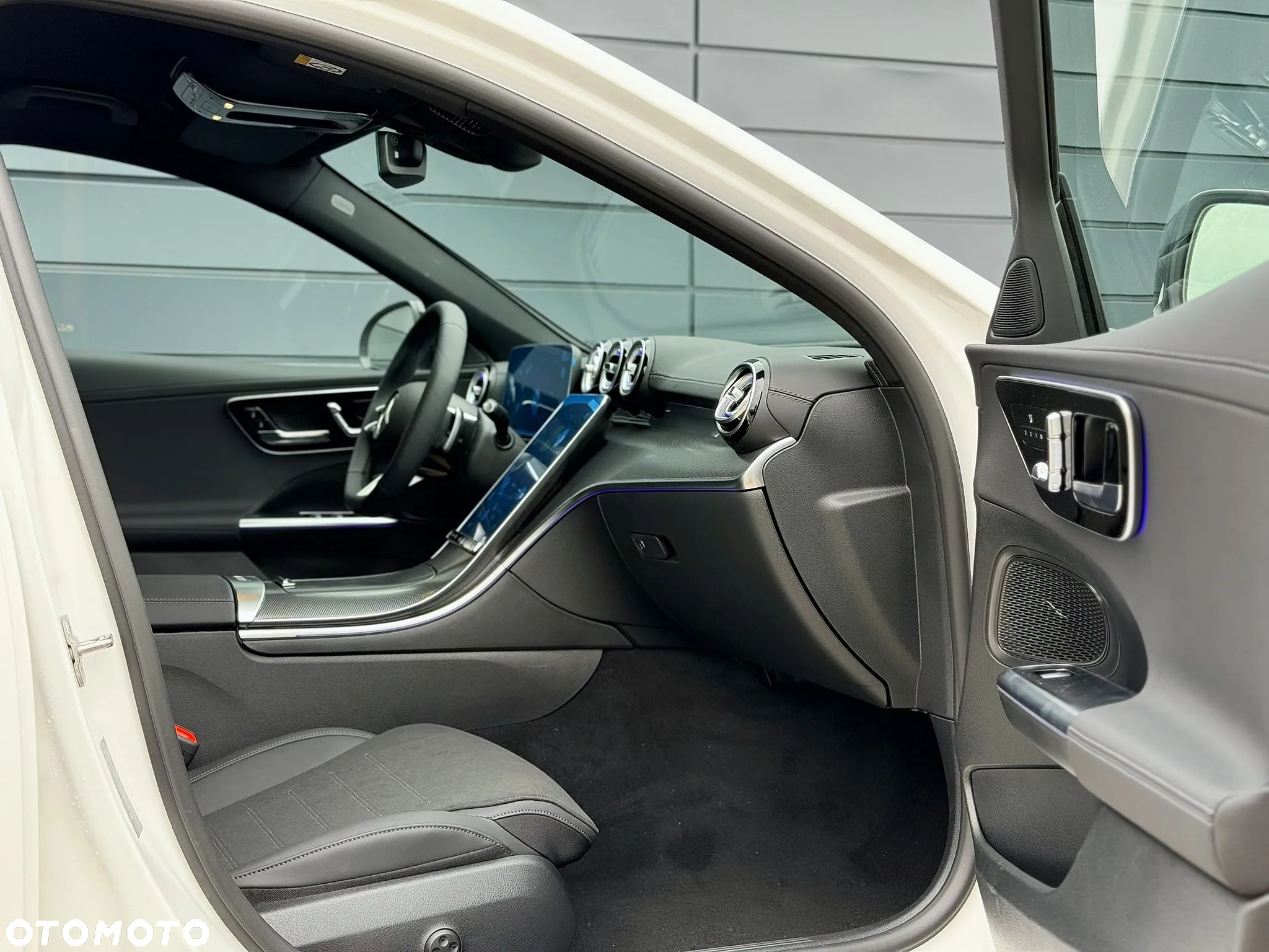 Mercedes-Benz Klasa C 220 d mHEV 4-Matic AMG - 13