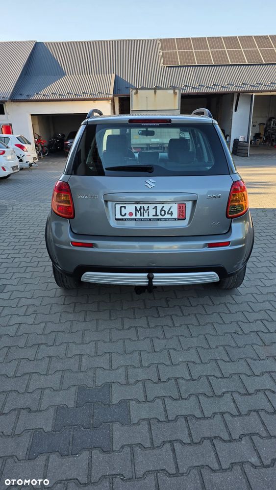 Suzuki SX4 1.6 GS / Premium 4WD - 6