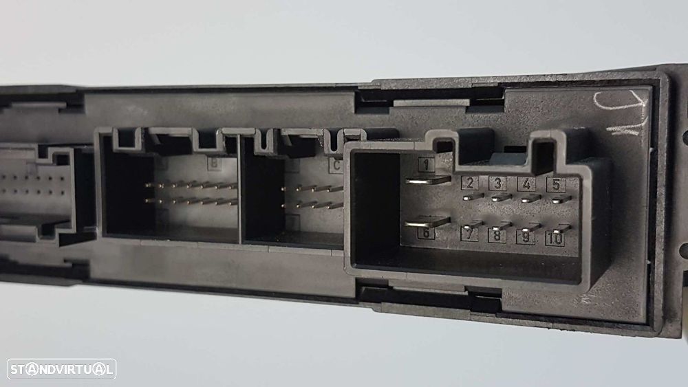 MOTOR ELEVADOR TRASEIRO DIREITO VOLKSWAGEN TOUAREG (7LA) TDI V10 - 3