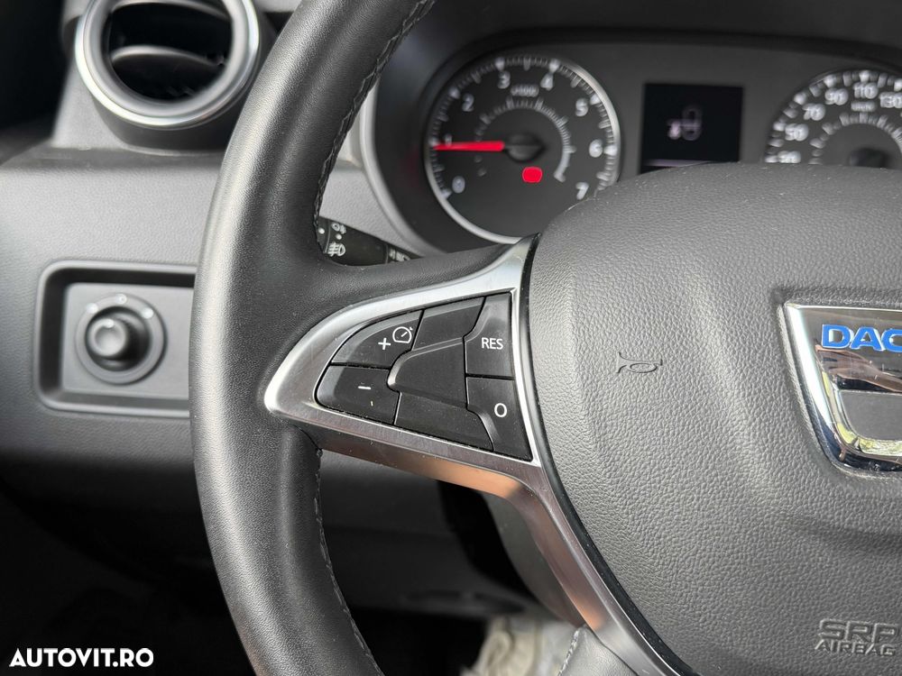 Dacia Duster 1.5 dCi 4x2 Prestige - 21