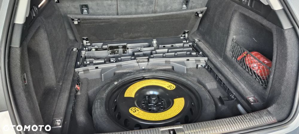 Audi A4 Avant 2.0 TDI quattro - 24