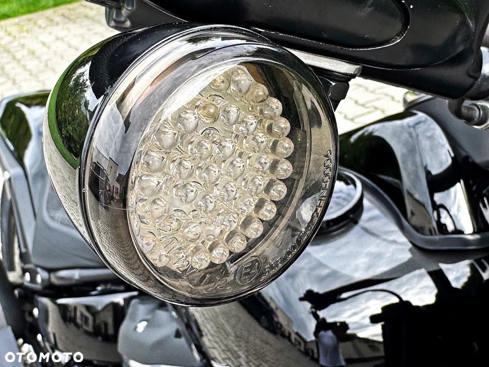 Harley-Davidson Softail Fat Bob - 20