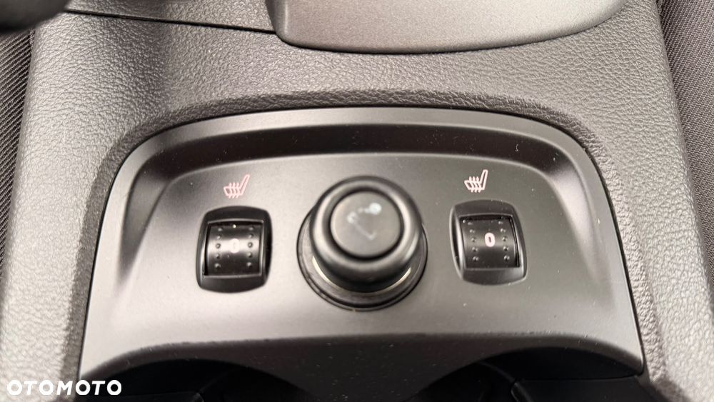 Ford Focus 1.6 TDCi DPF Start-Stopp-System Titanium - 22