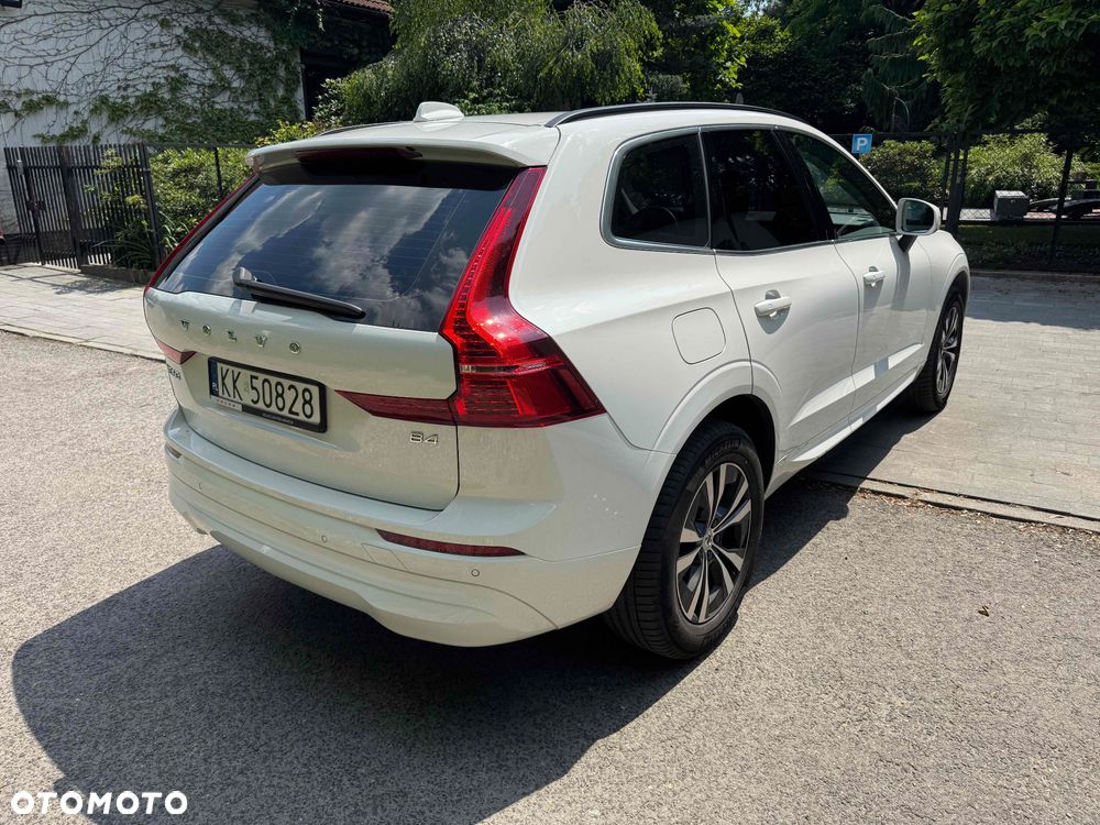 Volvo XC 60 B4 B Momentum Pro - 5