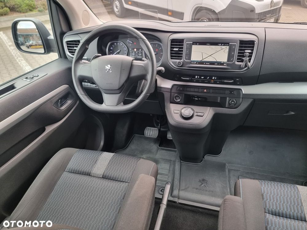 Peugeot Traveller 2.0 BlueHDi Standard Active - 30