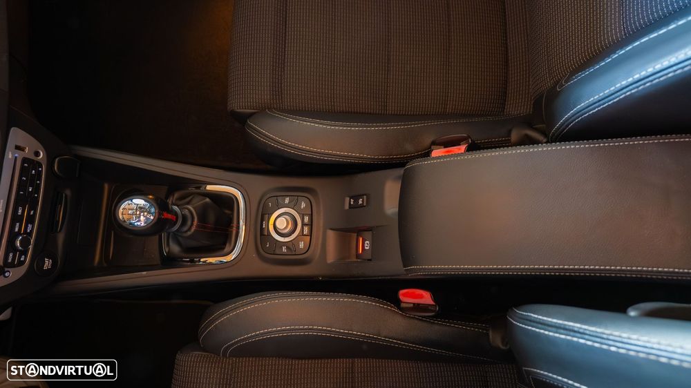 Renault Mégane Sport Tourer 1.5 dCi GT Line SS - 20