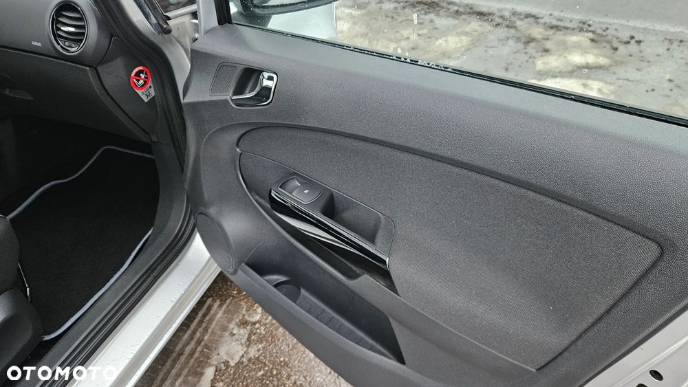 Opel Corsa 1.4 16V Automatik Sport - 15