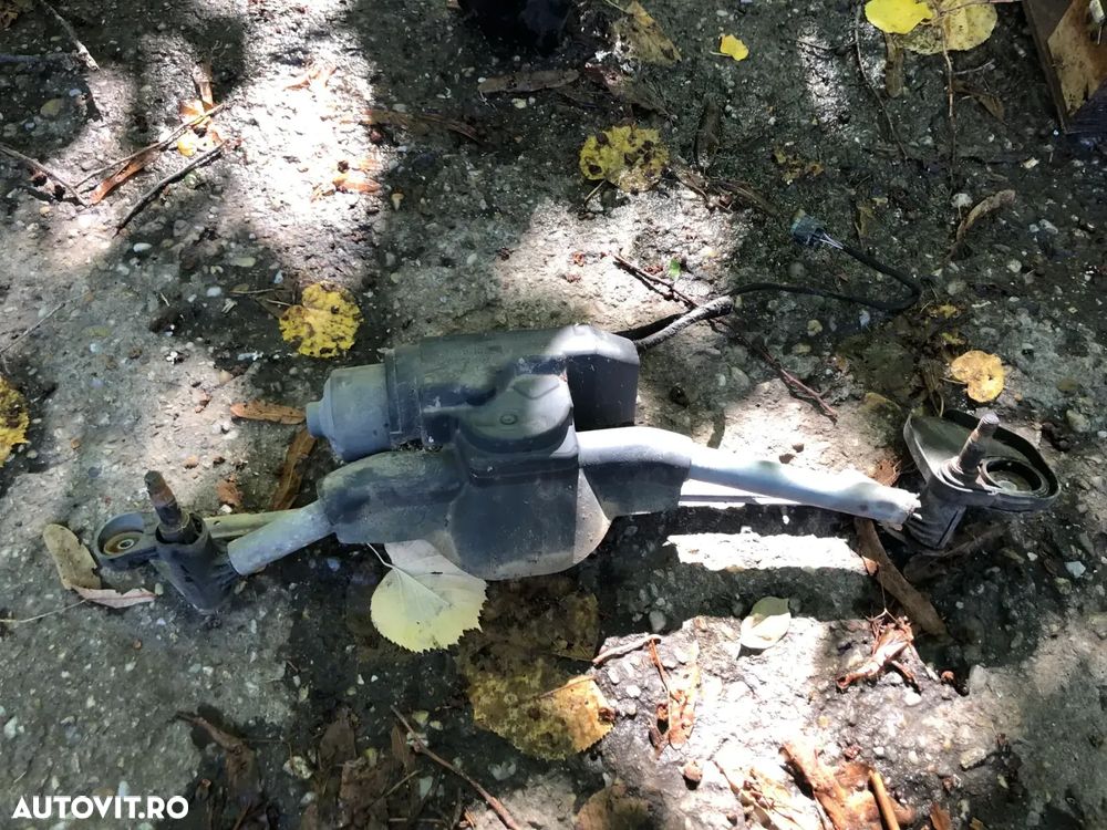 Ansamblu stergatoare parbriz Opel Astra H GTC 2008 Europa - 2