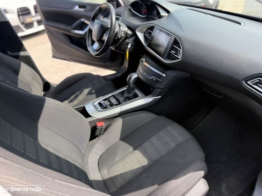 Peugeot 308 SW 1.6 BlueHDi Allure J17 EAT6 - 35