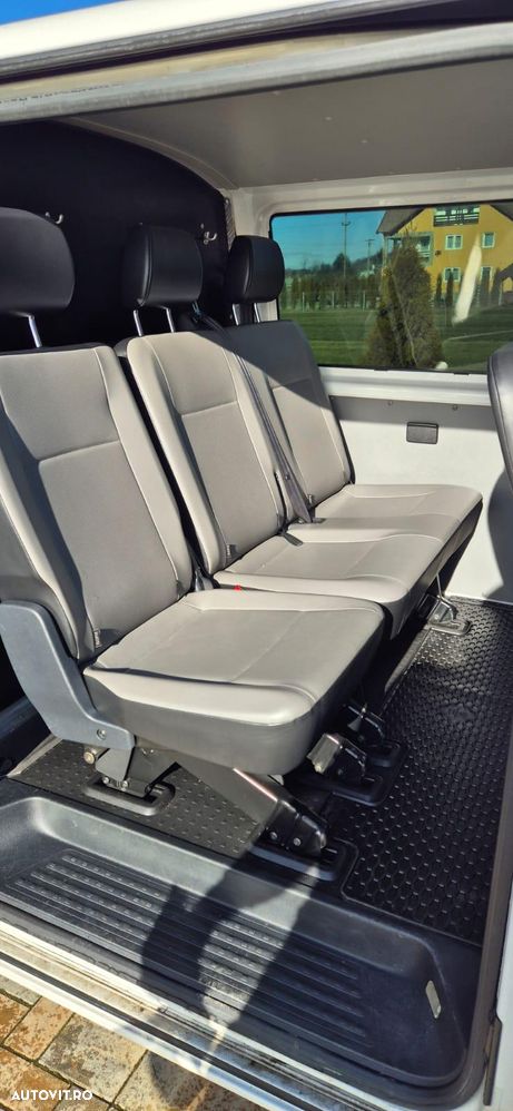 Volkswagen Transporter - 9
