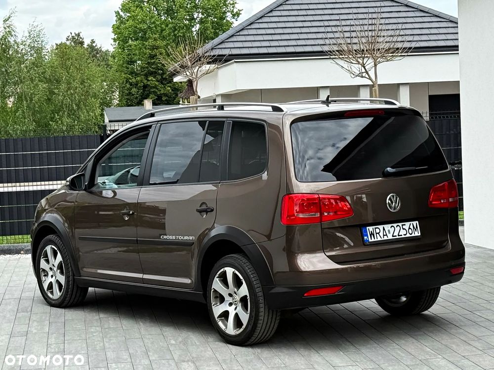 Volkswagen Touran 2.0 TDI United - 11