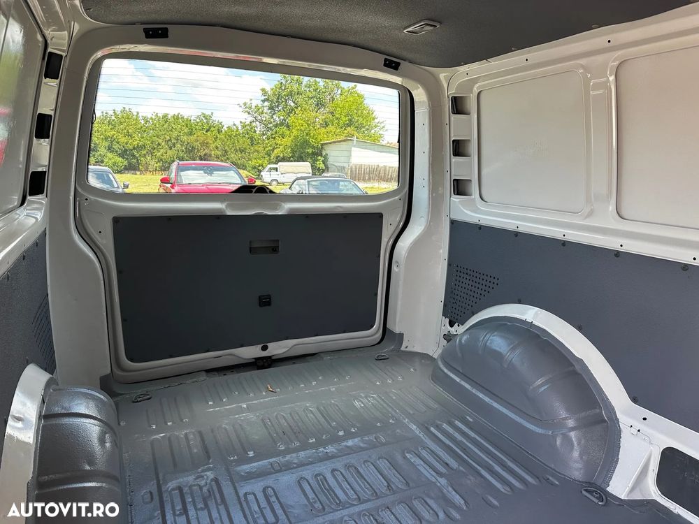 Volkswagen Transporter T5 1.9tdi - 8