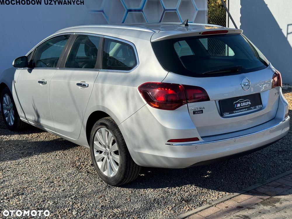 Opel Astra 1.7 CDTI DPF ecoFLEX TourerStart/Stop 105g Exklusiv - 10