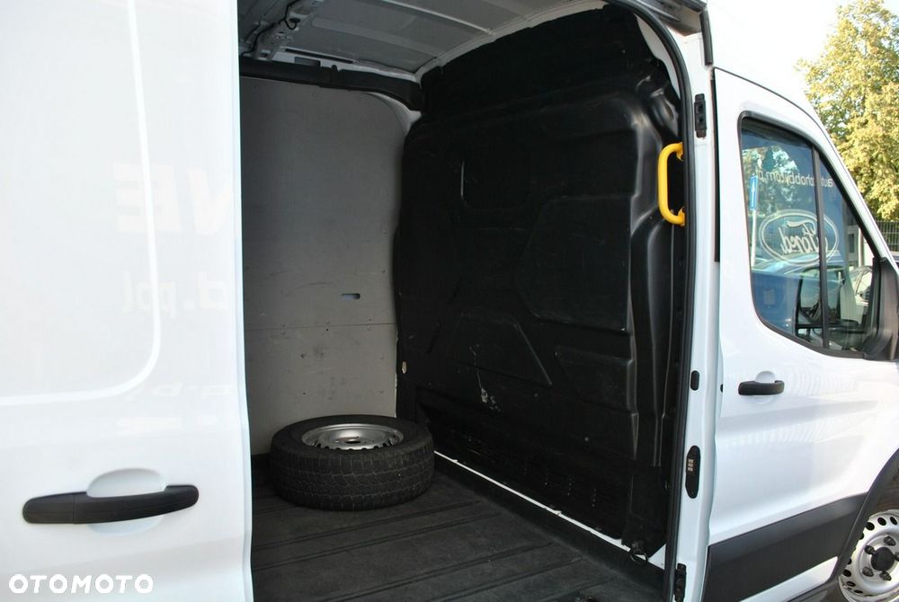 Ford Transit - 14