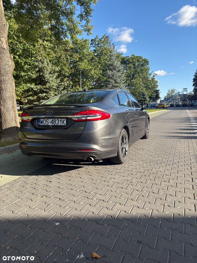 Ford Fusion - 6