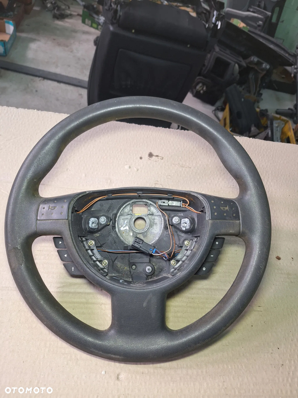 OPEL MERIVA A kierownica multifunkcyjna
