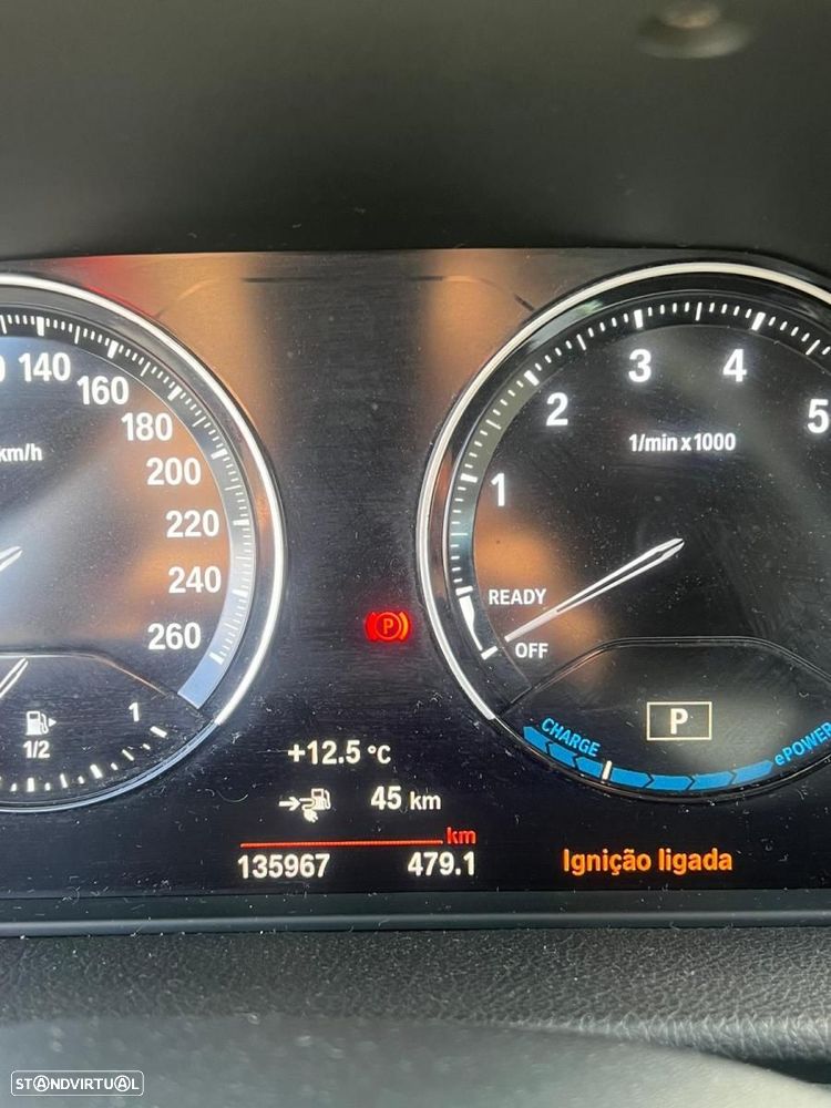 BMW 225xe Active Tourer Line Luxury - 12