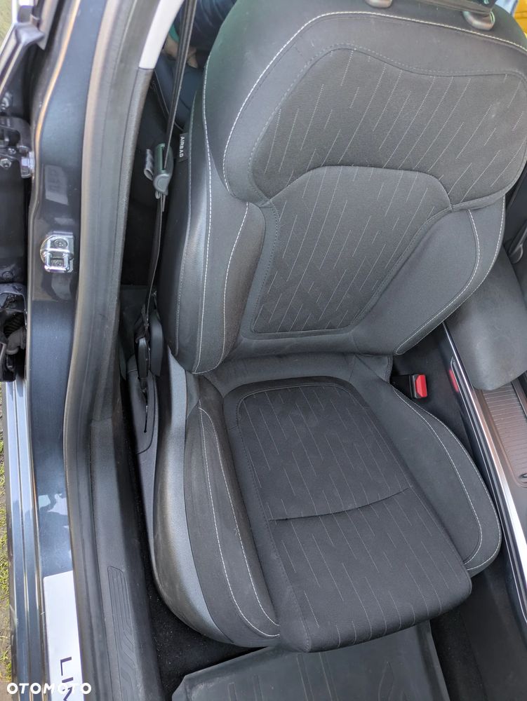 Renault Megane 1.3 TCe FAP Limited EDC - 22