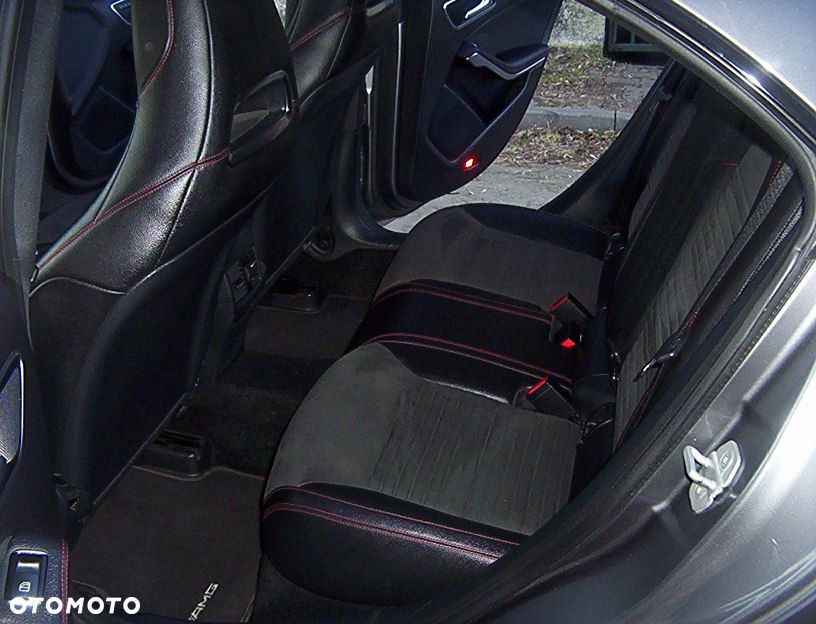 Mercedes-Benz CLA 200 (CDI) d 7G-DCT AMG Line - 17