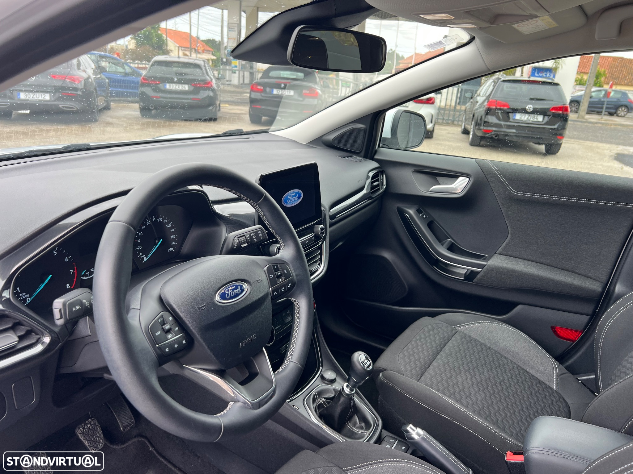 Ford Puma 1.0 EcoBoost MHEV Titanium Design - 10