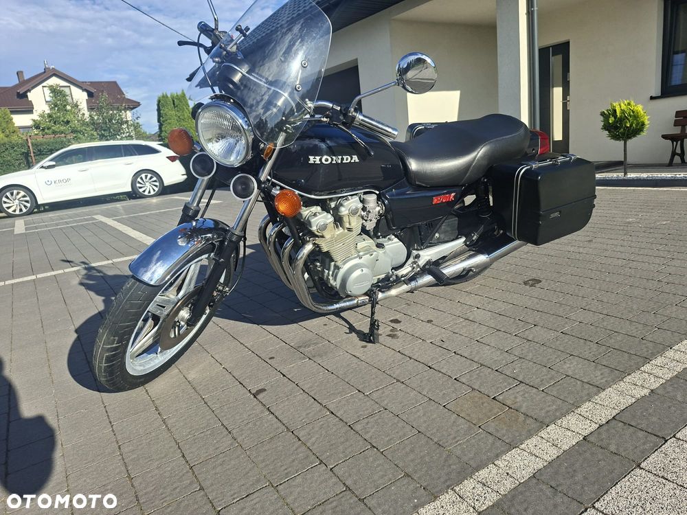 Honda CB - 8