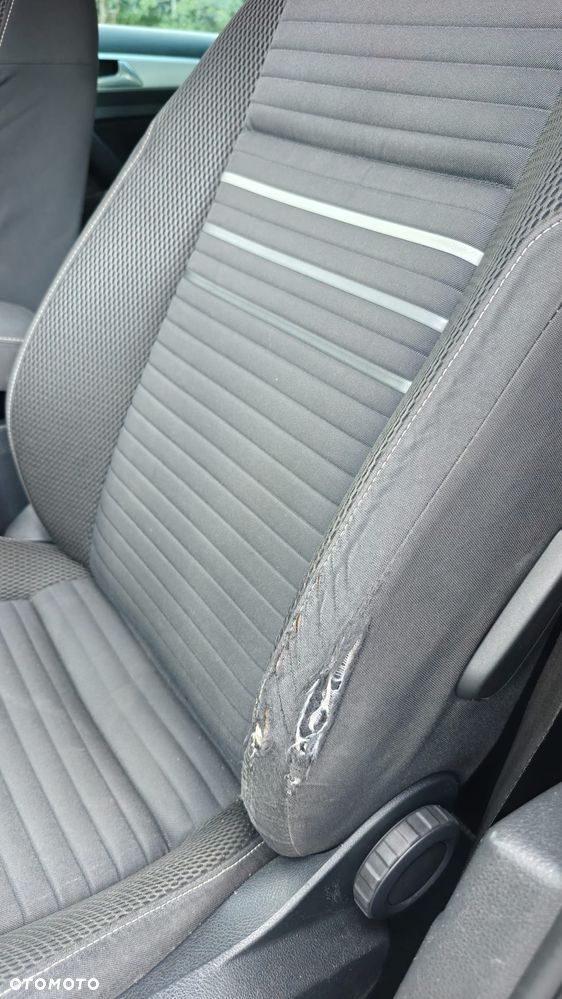 Volkswagen Golf 1.6 TDI BlueMotion Trendline - 15
