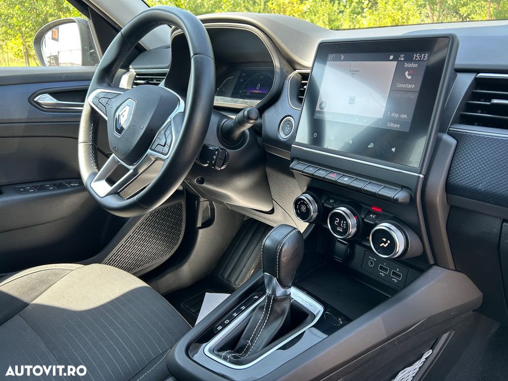 Renault Arkana E-TECH 145 Evolution - 12