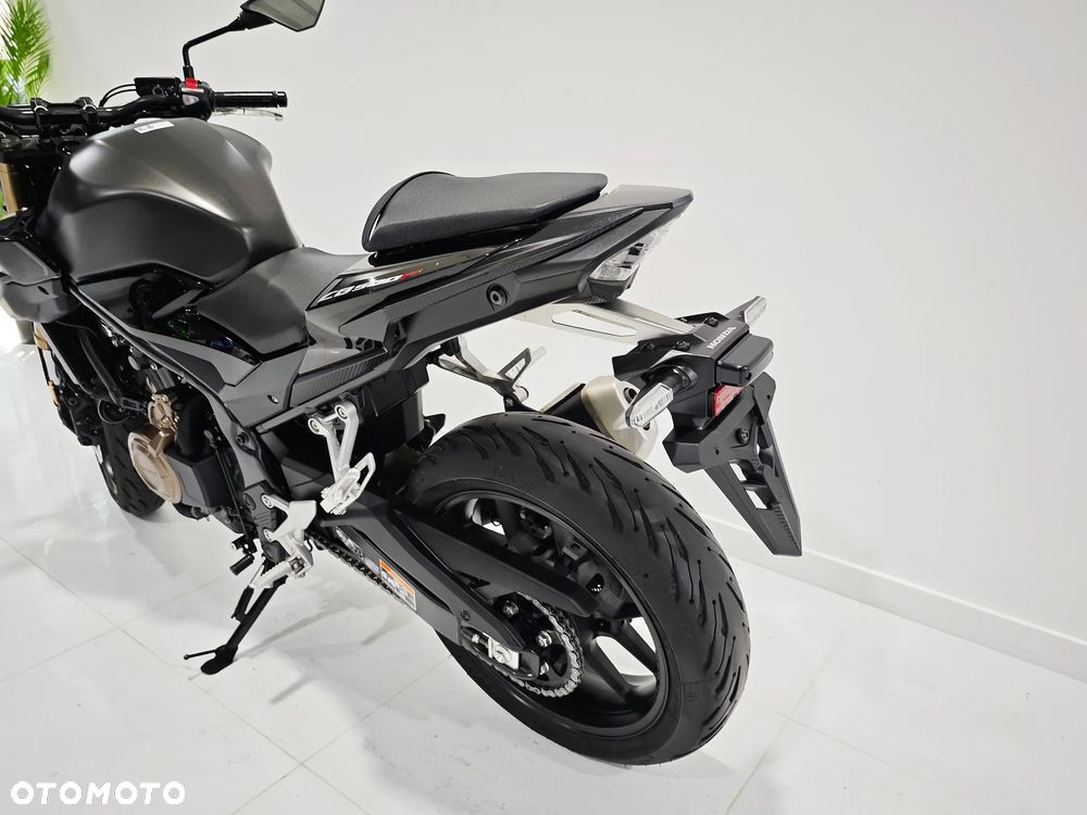 Honda CB - 15